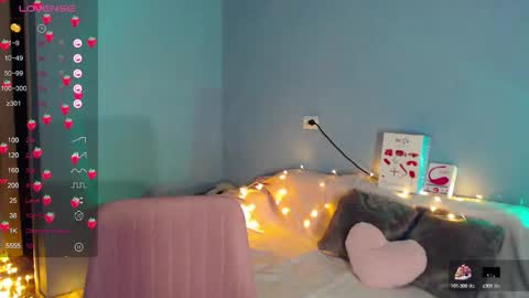 Kira online show from November 21, 2:35 am