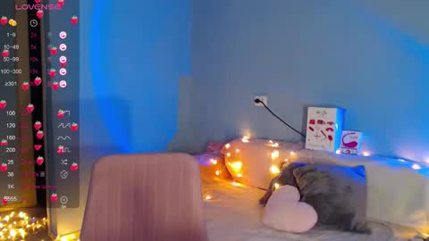 Kira online show from October 3, 2:49 am