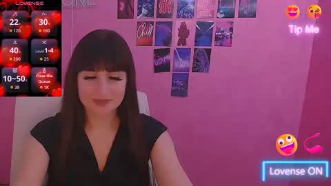 Caroline online show from April 1, 1:41 pm