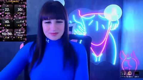 Snapshot of karolina_mia chatting on March 11, 6:41 am Caroline online show from March 11, 6:41 am