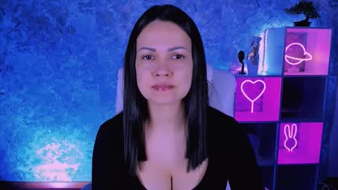 Karolina online show from March 3, 12:00 pm