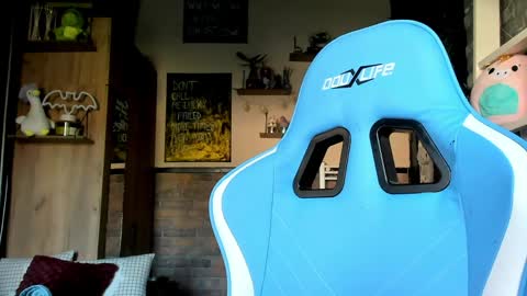 karoline121 online show from April 8, 5:42 am