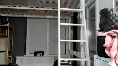 karoline121 online show from September 12, 5:20 pm