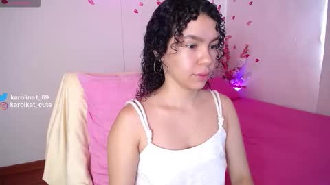Snapshot of karolkat_1 chatting on October 13, 2:42 pm Karolina 3 online show from October 13, 2:42 pm