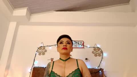 kat paradisse online show from December 2, 9:06 pm