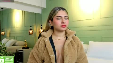 Snapshot of kataliina_18 chatting on September 30, 11:49 am Kat online show from September 30, 11:49 am