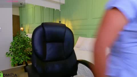 Kat online show from April 9, 11:59 am