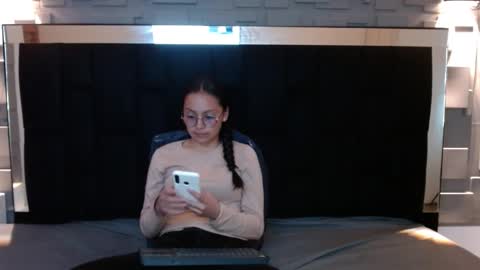 Snapshot of katalina07 chatting on October 4, 3:49 pm Katalina online show from October 4, 3:49 pm