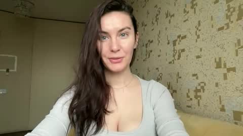 KatalinaQE online show from February 5, 8:50 am