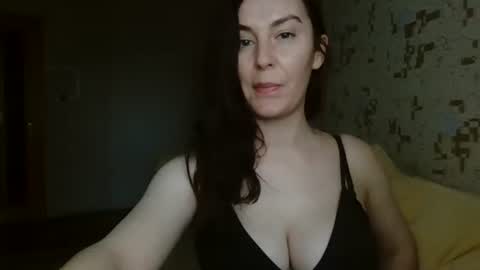 Snapshot of katalinaqe chatting on September 16, 6:54 am KatalinaQE online show from September 16, 6:54 am