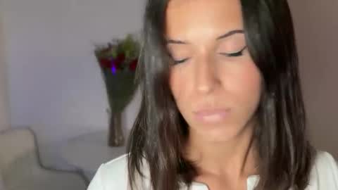 katarasimon online show from December 18, 6:01 pm