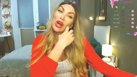 Therapist online show from December 17, 11:42 pm