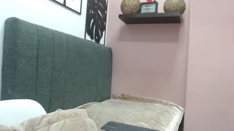 Kari online show from January 13, 1:17 pm