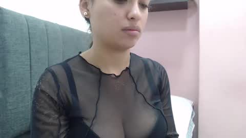 Kari online show from December 2, 1:57 pm