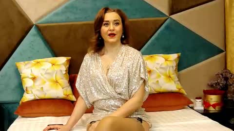 KateQueenston --  online show from February 23, 2:56 am