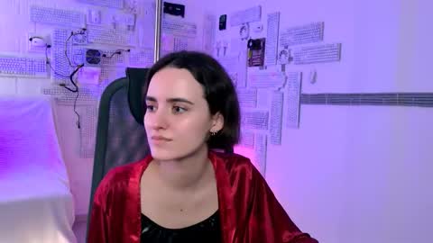 katewillows online show from March 15, 7:10 am