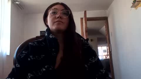 catalina online show from December 5, 12:33 pm