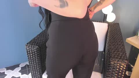 Snapshot of kathegomez_ chatting on January 23, 8:35 pm KatheGomez online show from January 23, 8:35 pm