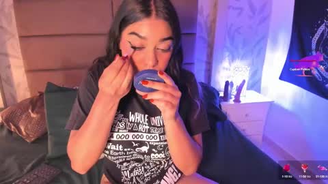 Kat online show from March 6, 3:24 am