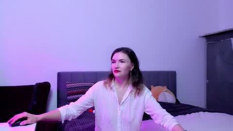 Katherine online show from November 14, 3:56 pm