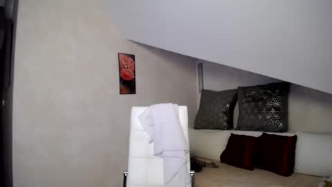 Kathy online show from October 12, 4:48 am