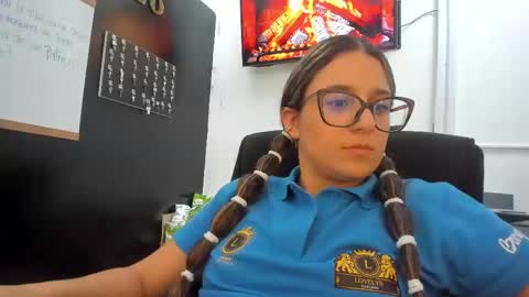 Khaterine online show from March 6, 9:31 pm