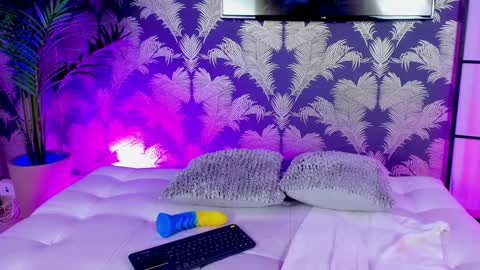 Snapshot of katia_moregb chatting on January 31, 9:16 pm Karen Villas online show from January 31, 9:16 pm