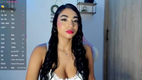 Katie online show from October 15, 3:58 pm