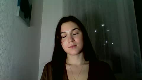 katie_foxi online show from October 11, 6:43 pm