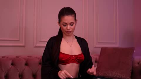 Katie online show from January 5, 7:28 pm