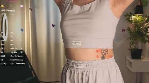 Scarlett online show from May 2, 1:09 am