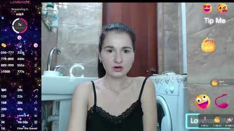 Snapshot of katrin_brook chatting on December 4, 5:05 am Katrin Brook online show from December 4, 5:05 am