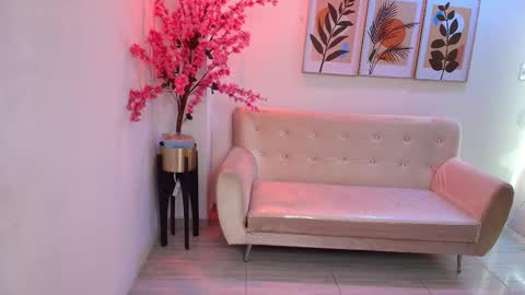 Katrina online show from October 18, 6:53 pm