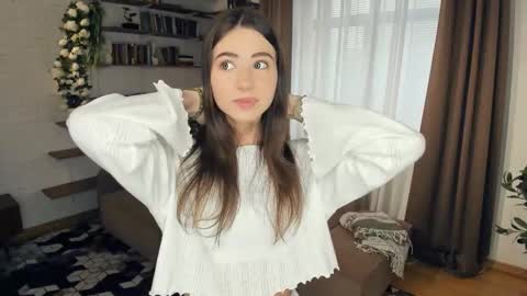 Kate Aurora online show from February 24, 9:41 am