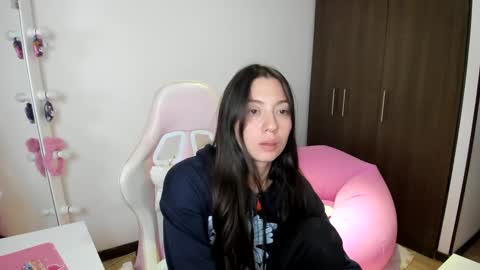 Katrin  online show from December 3, 12:44 am