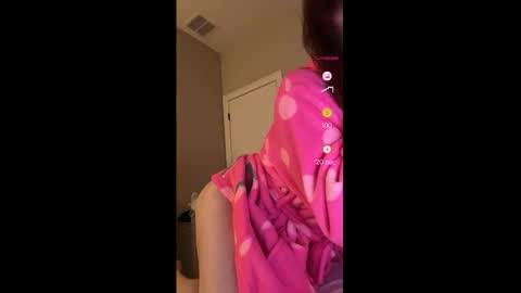 Josie live show Tuesday Wednesday and Thursday online show from November 20, 8:10 pm