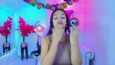 katty_rounds online show from October 29, 12:20 pm