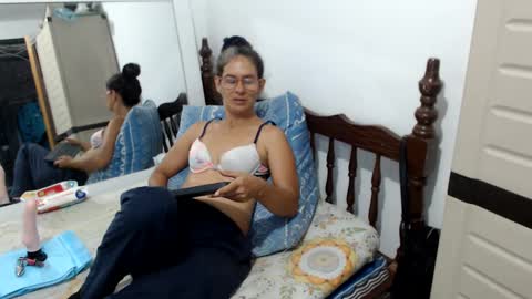 angel online show from February 4, 10:34 pm