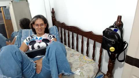 angel online show from February 15, 8:12 pm