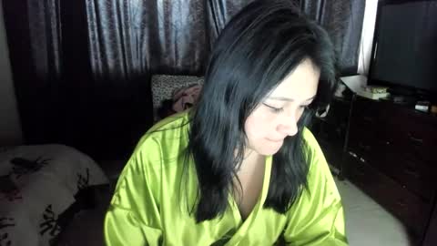 Snapshot of katy_bello chatting on October 5, 10:26 pm katy online show from October 5, 10:26 pm