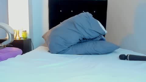 KATYAJHONSS online show from February 28, 1:05 am