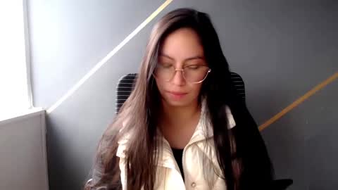 KATY online show from January 8, 1:31 pm