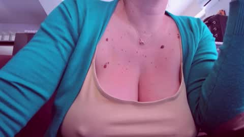 Katy online show from March 18, 7:02 am