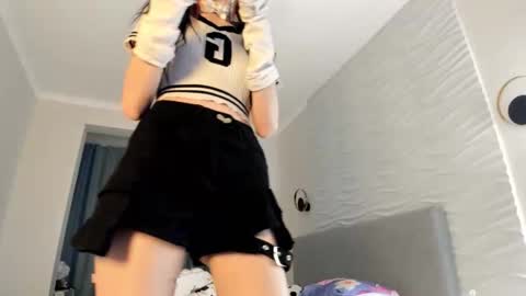 Snapshot of kawai_mai chatting on September 15, 1:08 pm mai online show from September 15, 1:08 pm