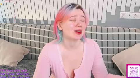 Yuki  online show from March 27, 7:32 am