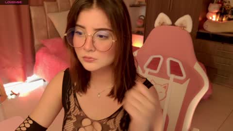 Snapshot of kaylacollins1 chatting on January 28, 6:39 pm Kayla online show from January 28, 6:39 pm