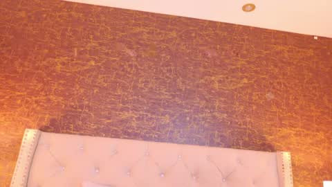  KAYLIE  online show from April 4, 11:36 pm