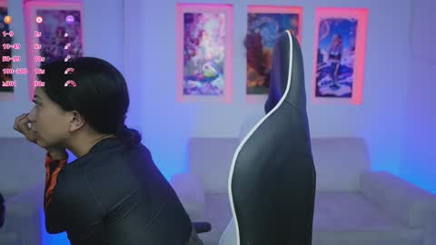 Kayra online show from October 18, 11:35 am