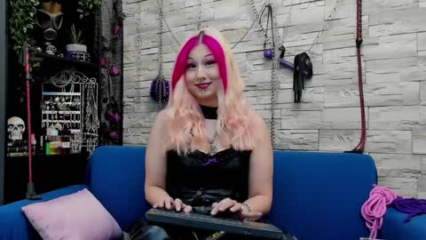 Miss Kazia online show from December 4, 12:19 am