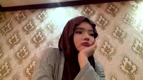 Kate online show from April 21, 5:36 am